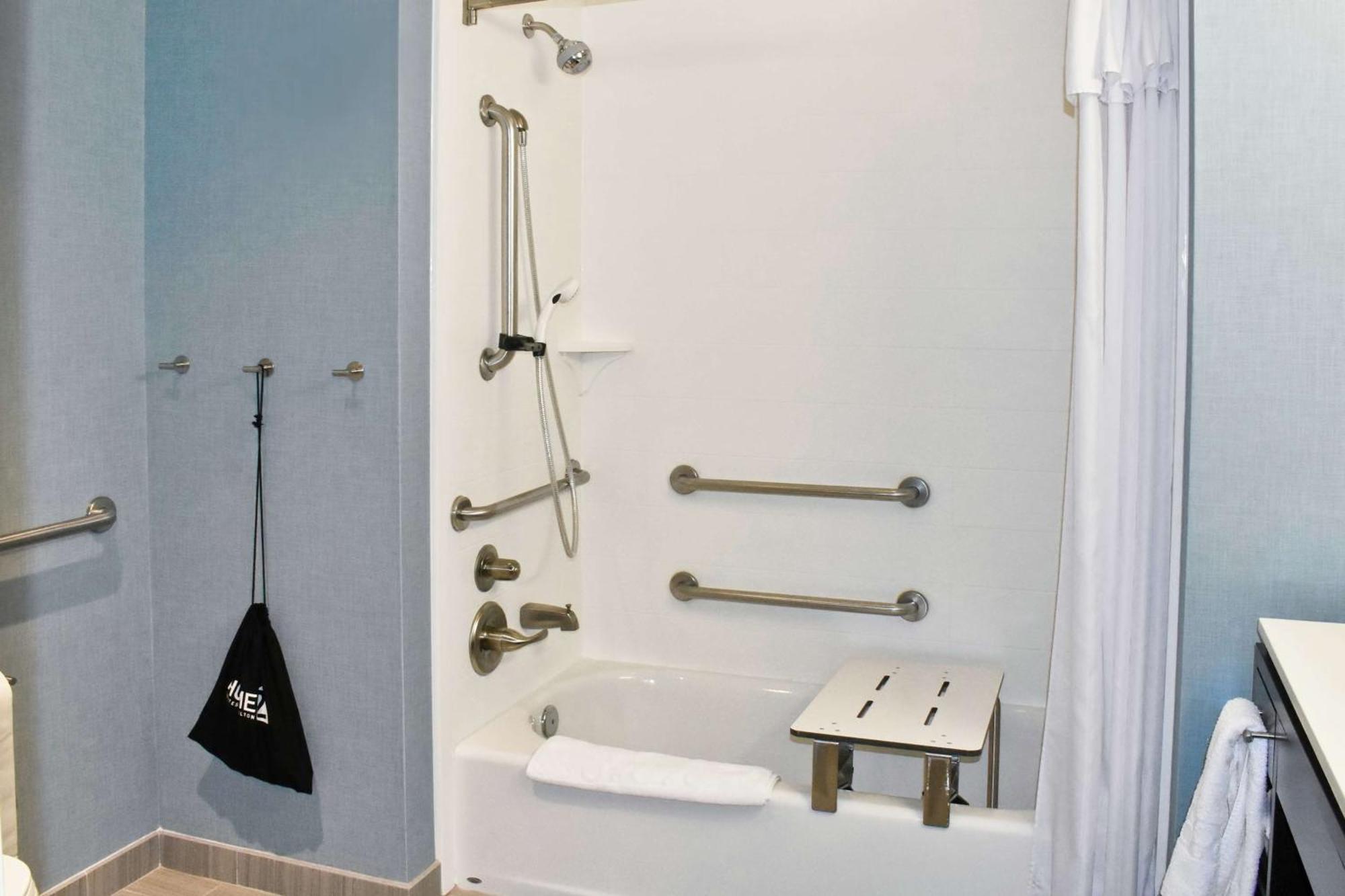 Home2 Suites By Hilton Charles Town Esterno foto