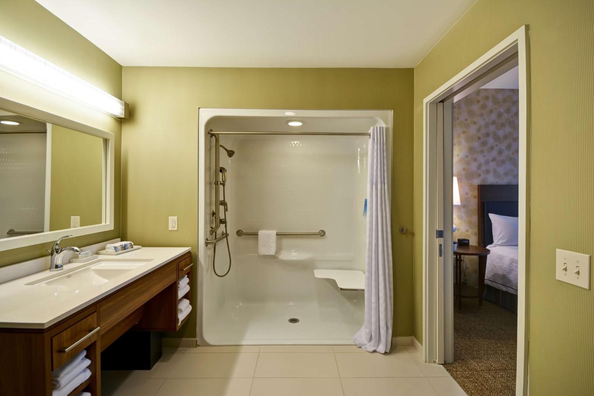 Home2 Suites By Hilton Charles Town Esterno foto