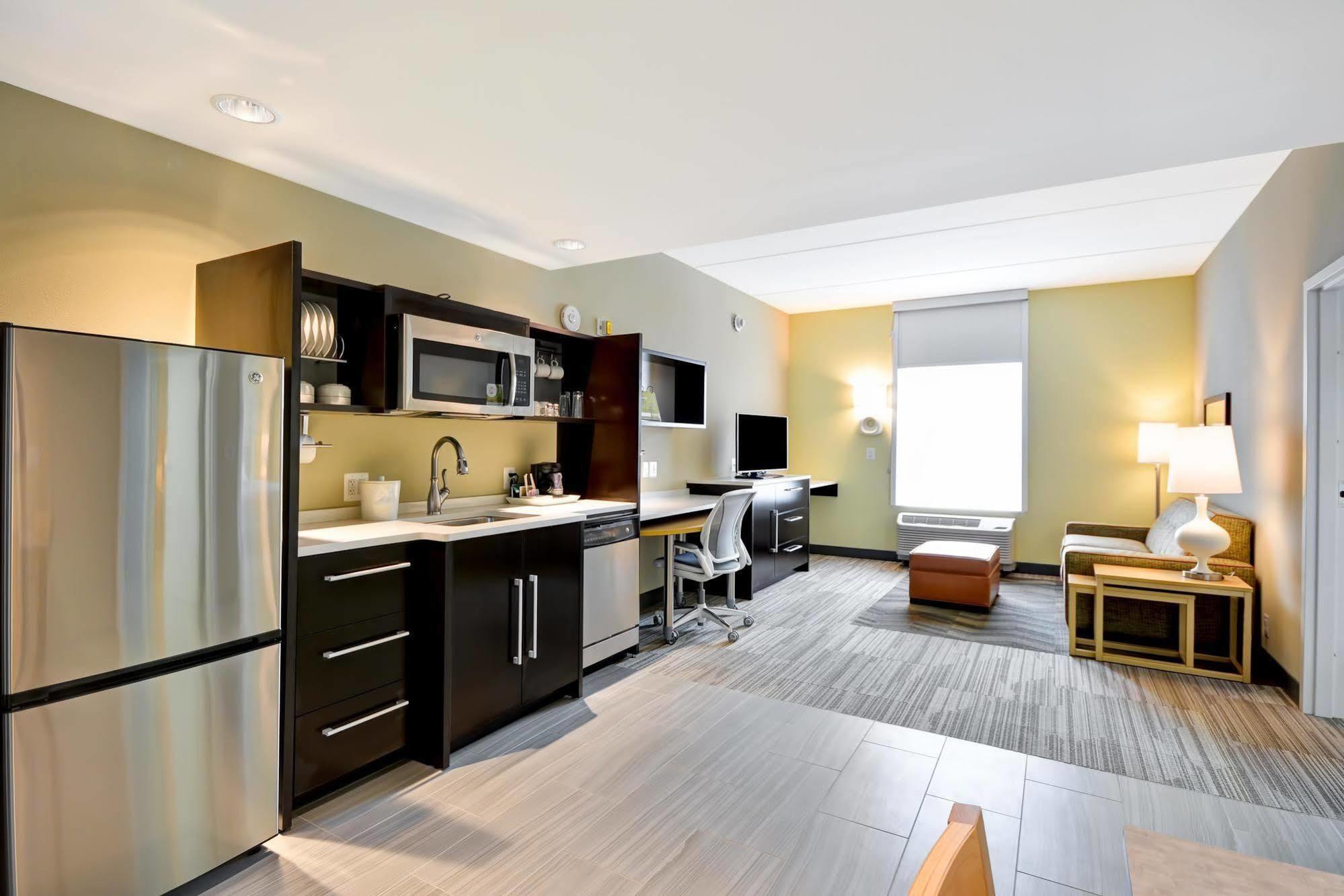 Home2 Suites By Hilton Charles Town Esterno foto